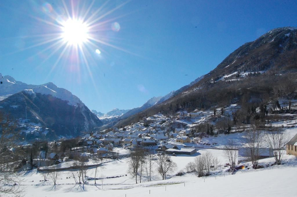 Gite La Maisonnee Sazos Exteriör bild