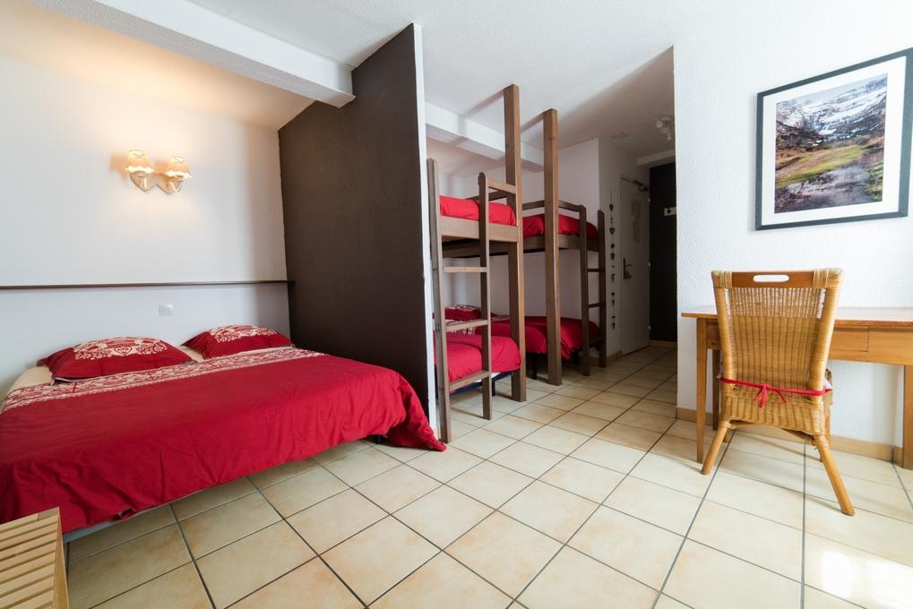 Gite La Maisonnee Sazos Exteriör bild